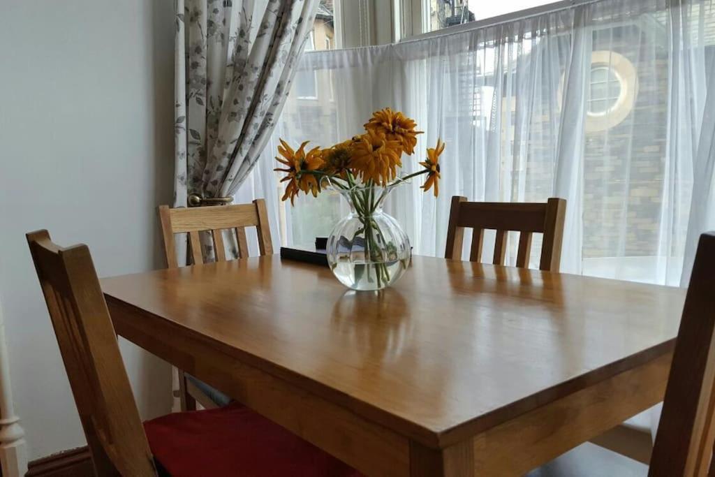 Lyndale Self-Catering Apartment Sleeps 4 Windermere Esterno foto