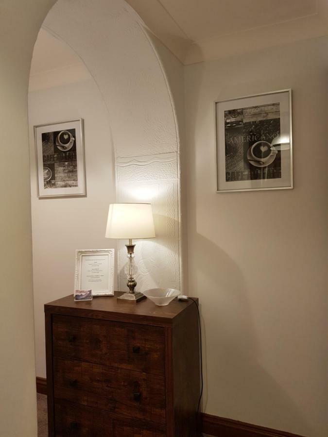 Lyndale Self-Catering Apartment Sleeps 4 Windermere Esterno foto