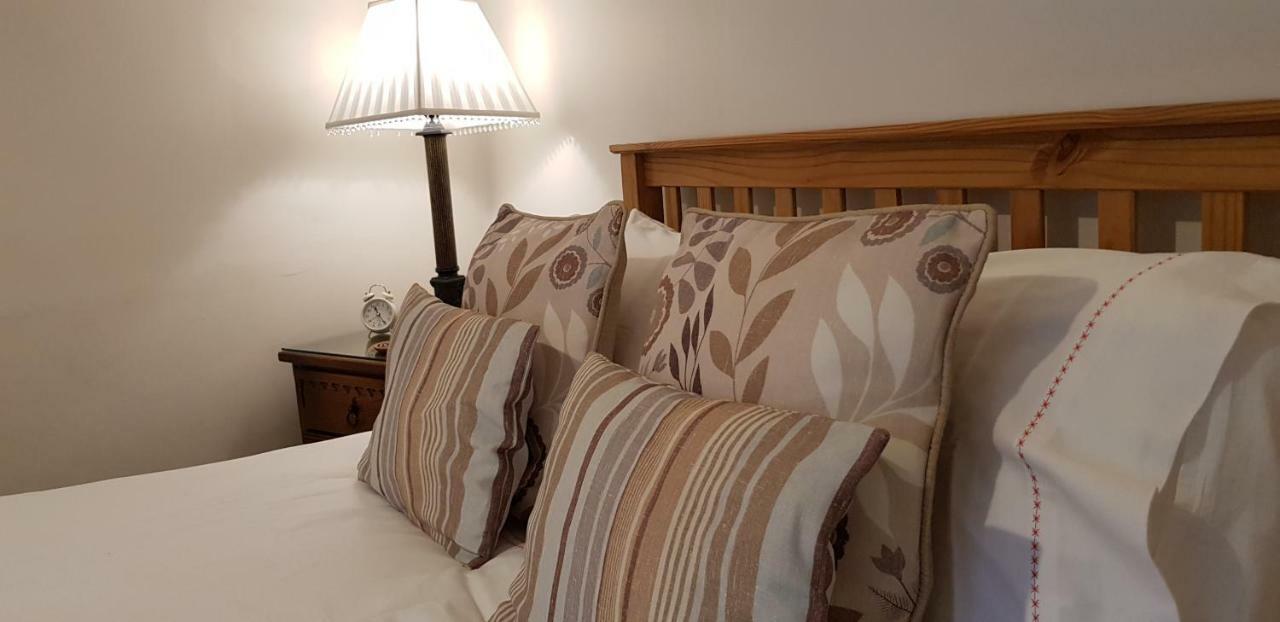 Lyndale Self-Catering Apartment Sleeps 4 Windermere Esterno foto